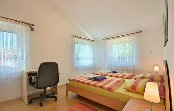 House Nevenka Διαμέρισμα Nova Vas